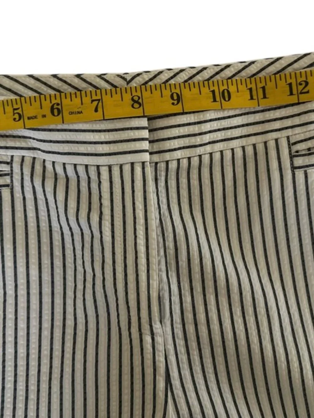 Lafayette 148 New York Striped Seersucker Pants Size 4, EUC - Picture 6 of 6